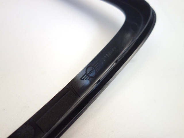 Mini Cooper Black Tail Light Trims NEW 51132296296 51132296297 07-15 R56 R57 R58 R59