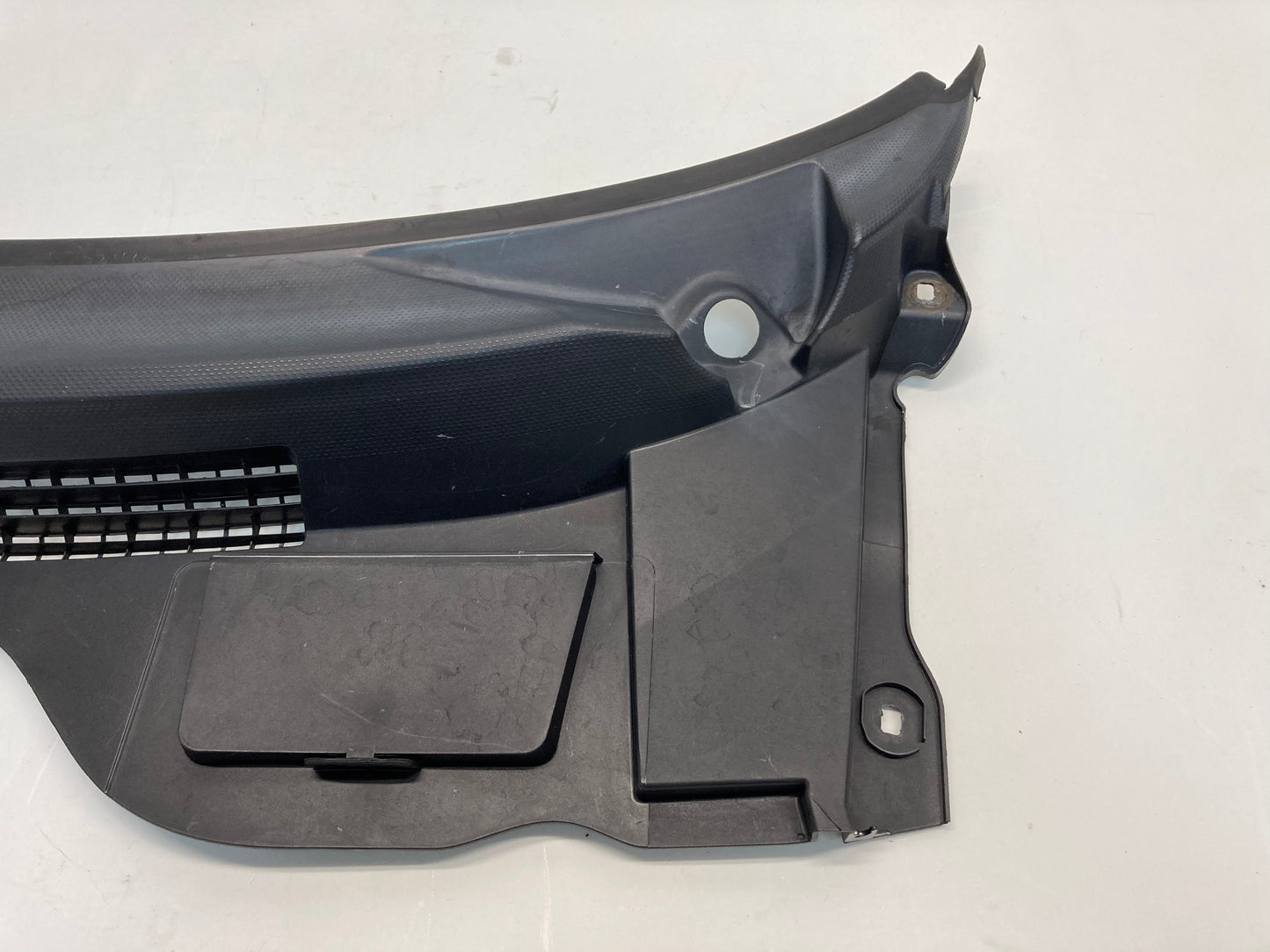 Mini Cooper Left Apron Cover Cowl Panel 51132751209 07-15 R56 R55 R57 444