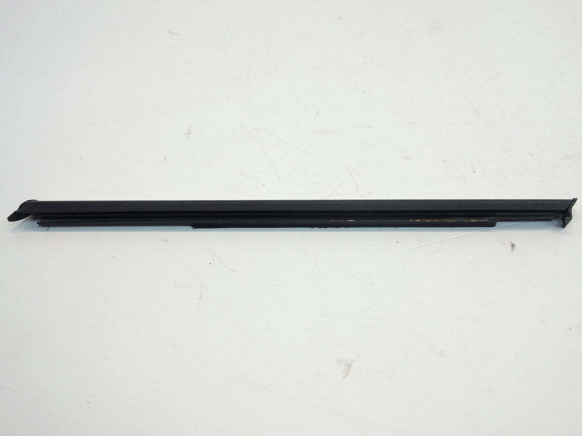 Mini Cooper Clubman Clubdoor Belt Line Trim Chrome 51132754060 08-14 R55