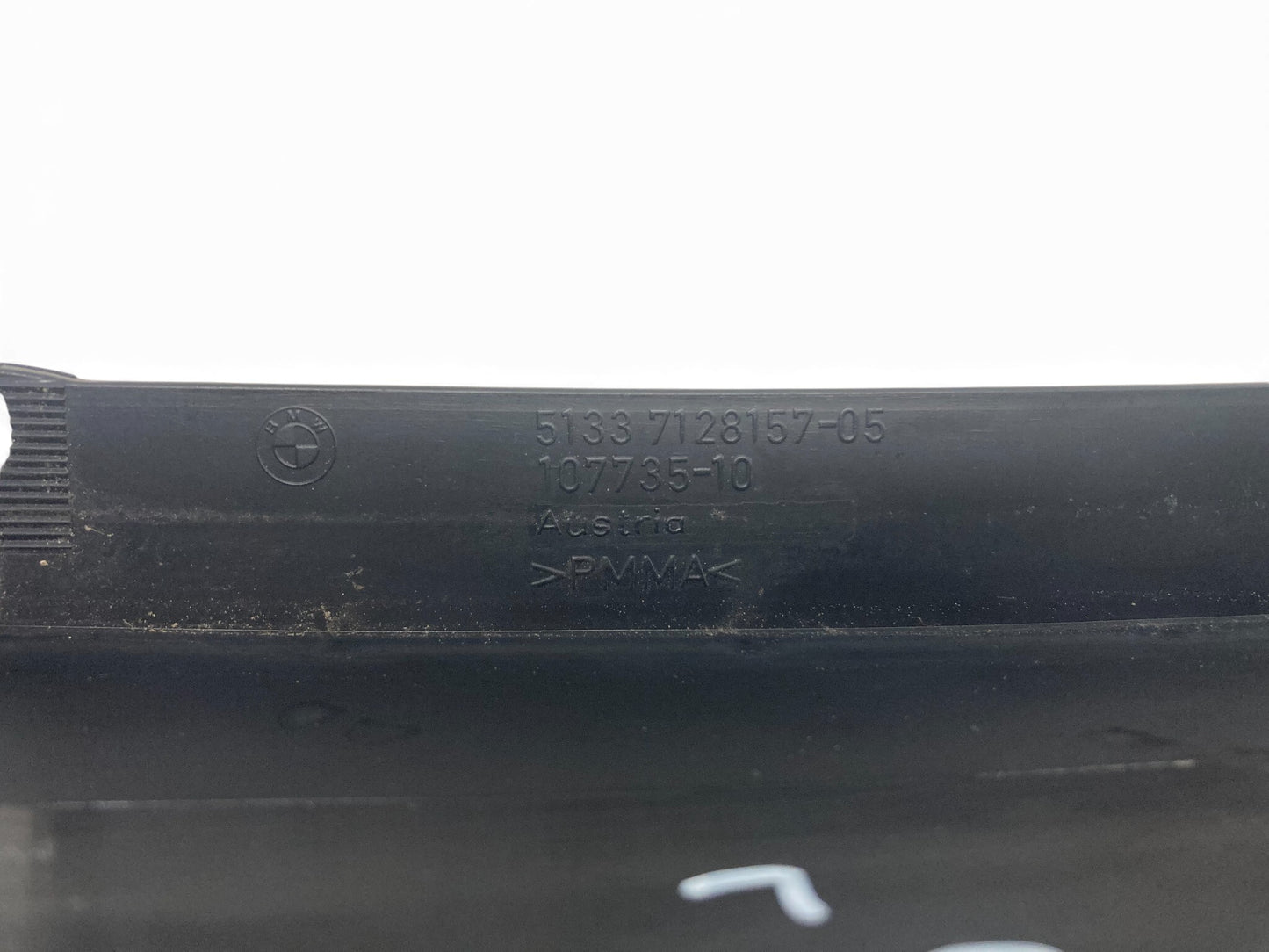 Mini Cooper Left  A Column Windshield Post Trim 51137128157 02-08 R50 R52 R53 523