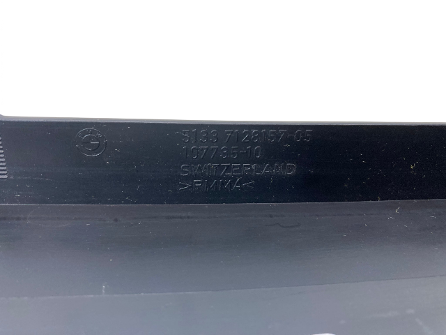 Mini Cooper Left  A Column Windshield Post Trim 51137128157 02-08 R50 R52 R53 560