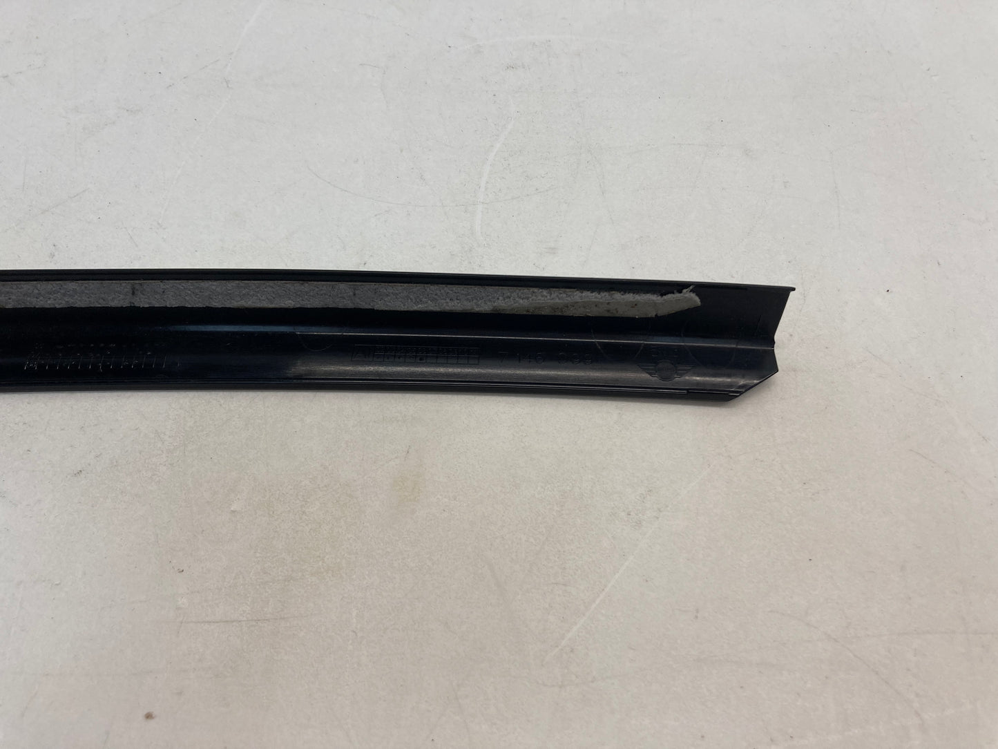 Mini Cooper Left Exterior B Pillar Column Trim Cover 51137146099 07-13 R56