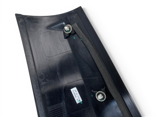 Mini Cooper Hatchback Right Rear C Column Cover Trim 51137146102 07-13 R56 553