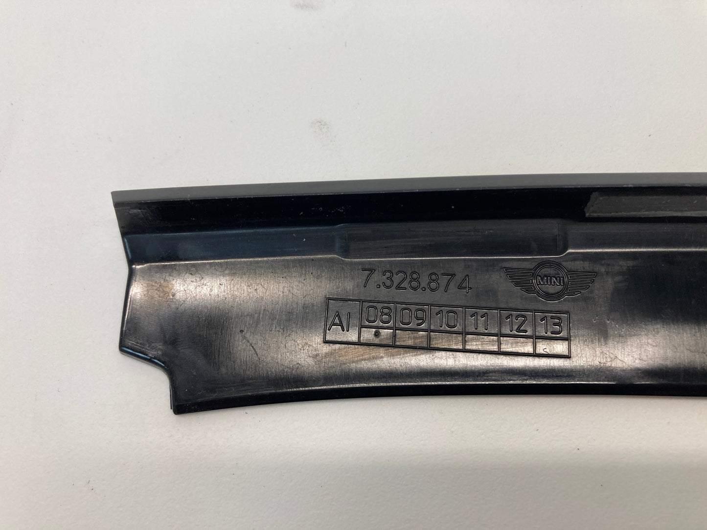 Mini Cooper 5 Door Right Exterior C Column Cover 51137328874 F55 369