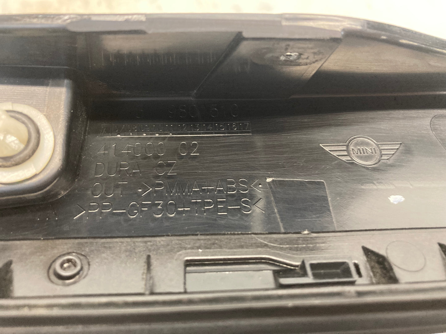 Mini Countryman Paceman Right Front A Column Pillar Trim 51139801510 11-16 R6x 484