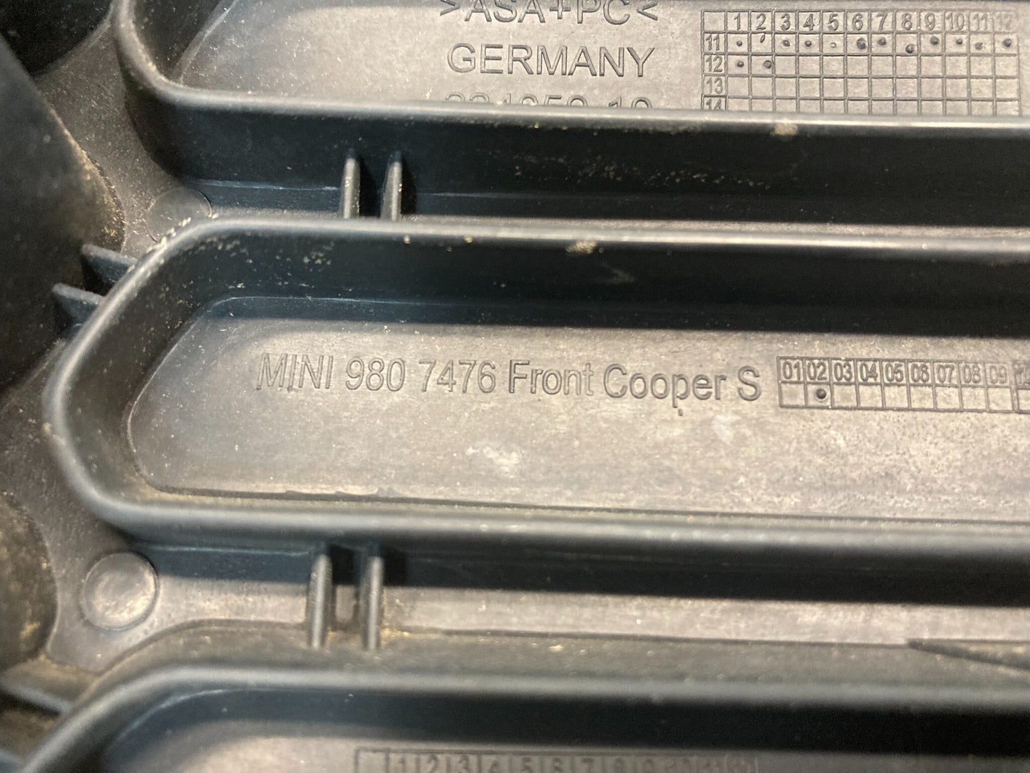 Mini Countryman Paceman S Front Grille 51139807476 11-16 R60 R61 522