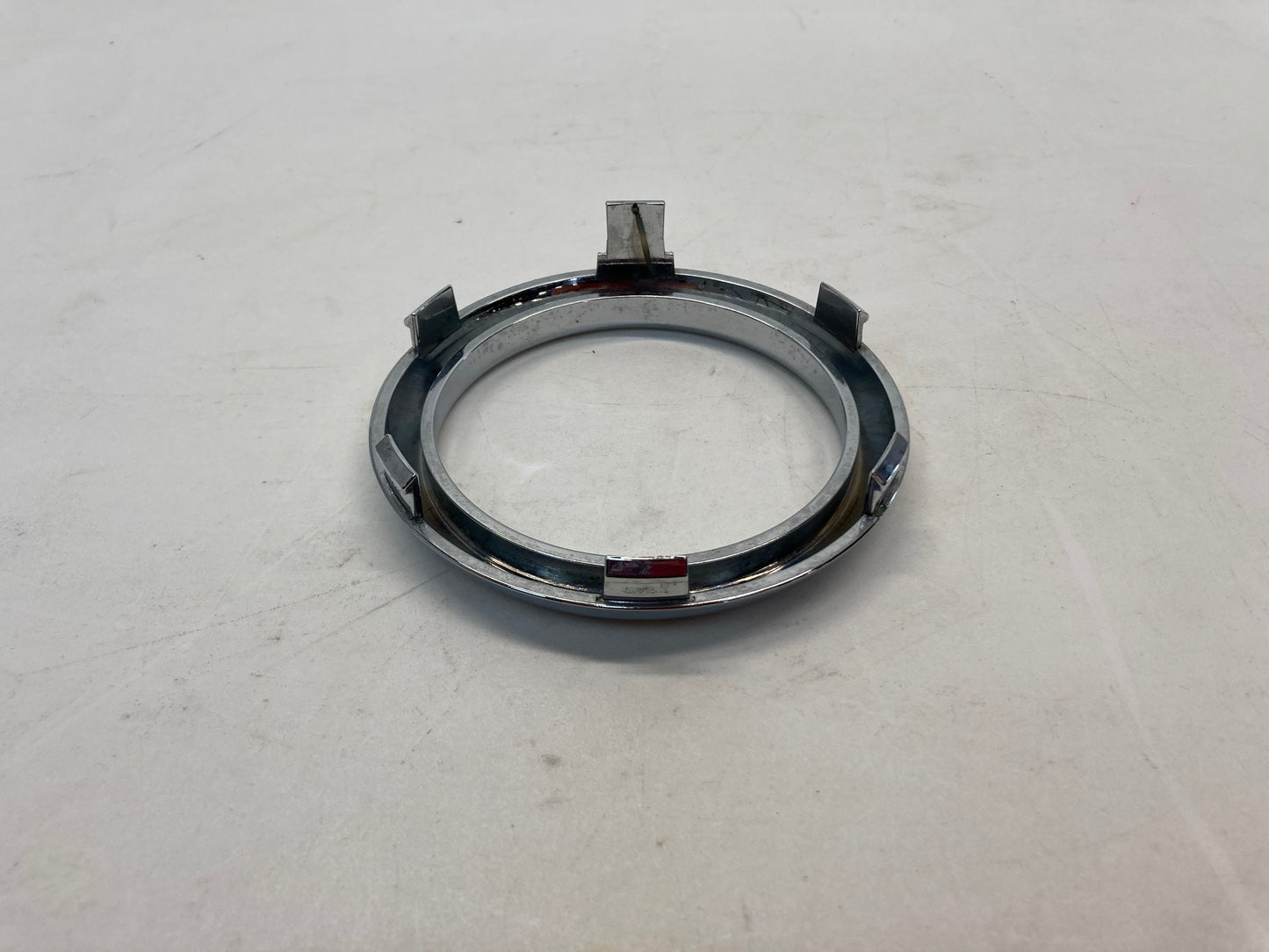 Mini Cooper Console Rear Cup Holder Chrome Trim Ring 51167127912 05-08 R50 R52 R53