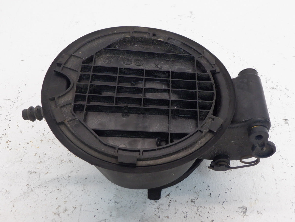 Mini Cooper Convertible Fuel Door Cover Housing 51177118520 05-08 R52