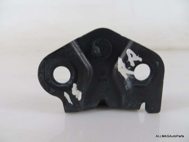 Mini Cooper Clubman Split Door Rear Upper Striker 51247167500 08-14 R55