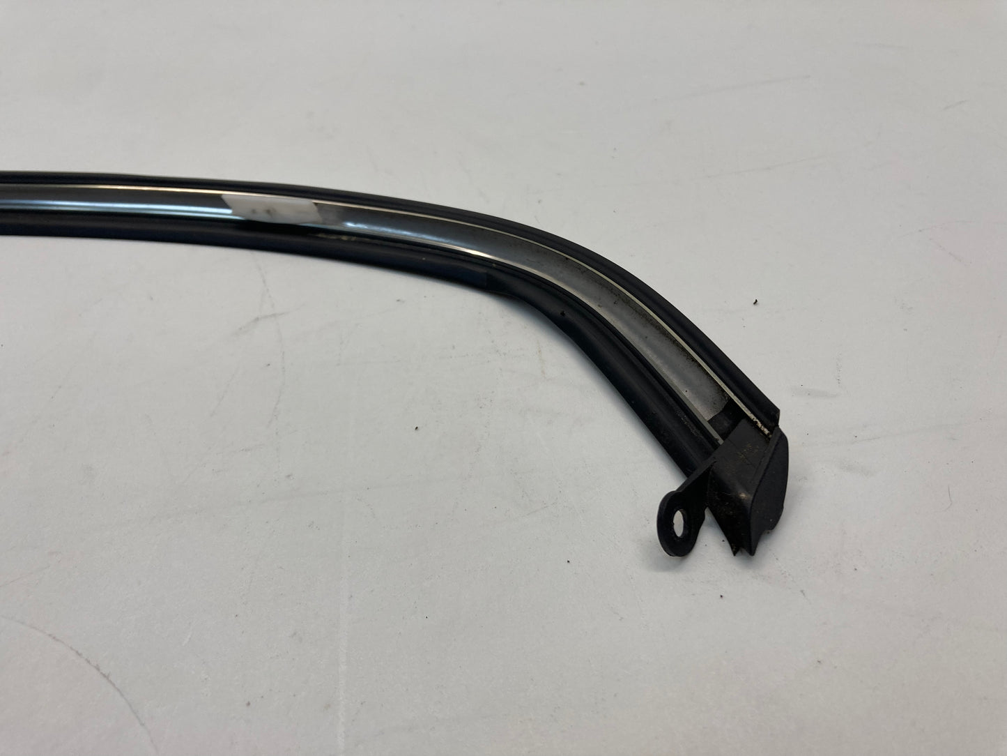 Mini Cooper Left Windshield Belt Line Trim Chrome 51317051527 02-08 R50 R52 R53