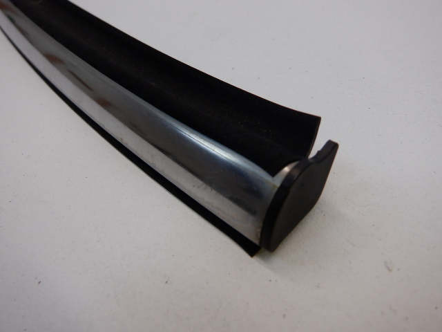 Mini Cooper Rear Hatch Belt Line Trim Chrome 51317113198 02-06 R50 R53