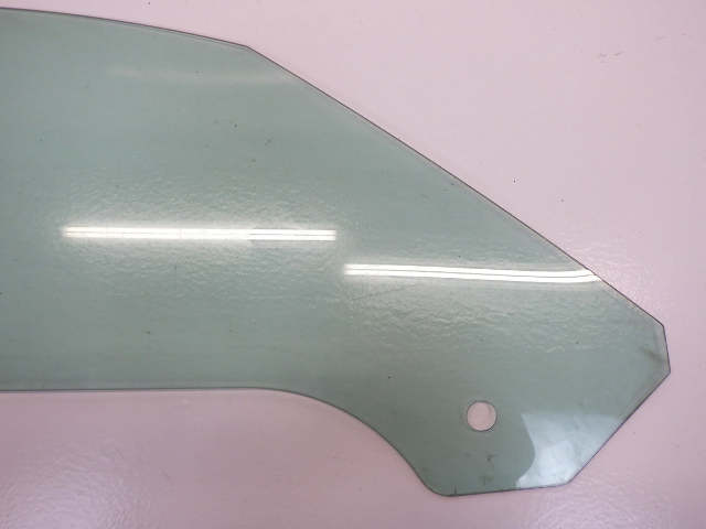 Mini Cooper Coupe Right Front Window Door Glass 51332758958 R58