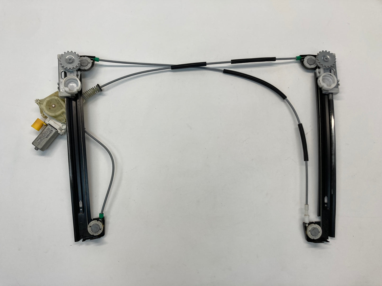 Mini Cooper Left Front Window Regulator and Motor 51337039451 02-08 R50 R52 R53
