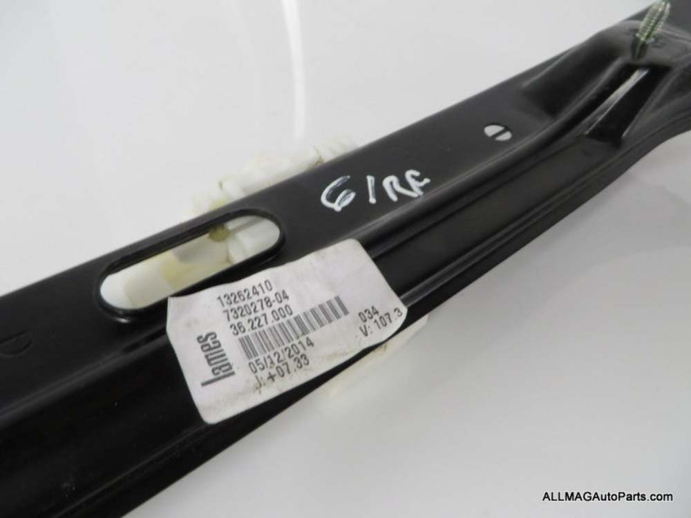 2015-2017 Mini Cooper 5 Door Right Front Window Regulator & Motor 51337409358 F55