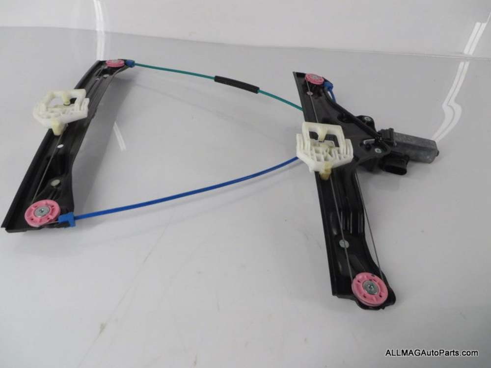 2015-2017 Mini Cooper 5 Door Right Front Window Regulator & Motor 51337409358 F55