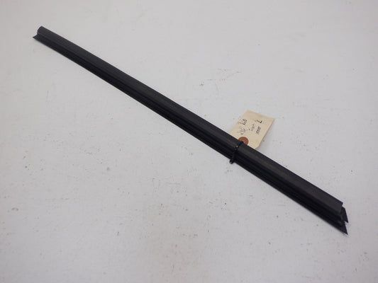 Mini Countryman Left Front Inner Window Channel Cover 51339800545 11-16 R60