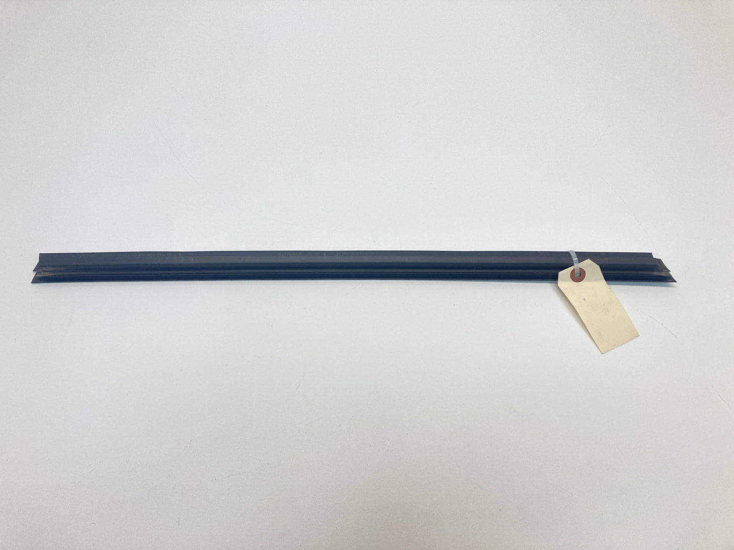 Mini Countryman Left Rear Inner Window Channel Cover 51359800609 11-16 R60