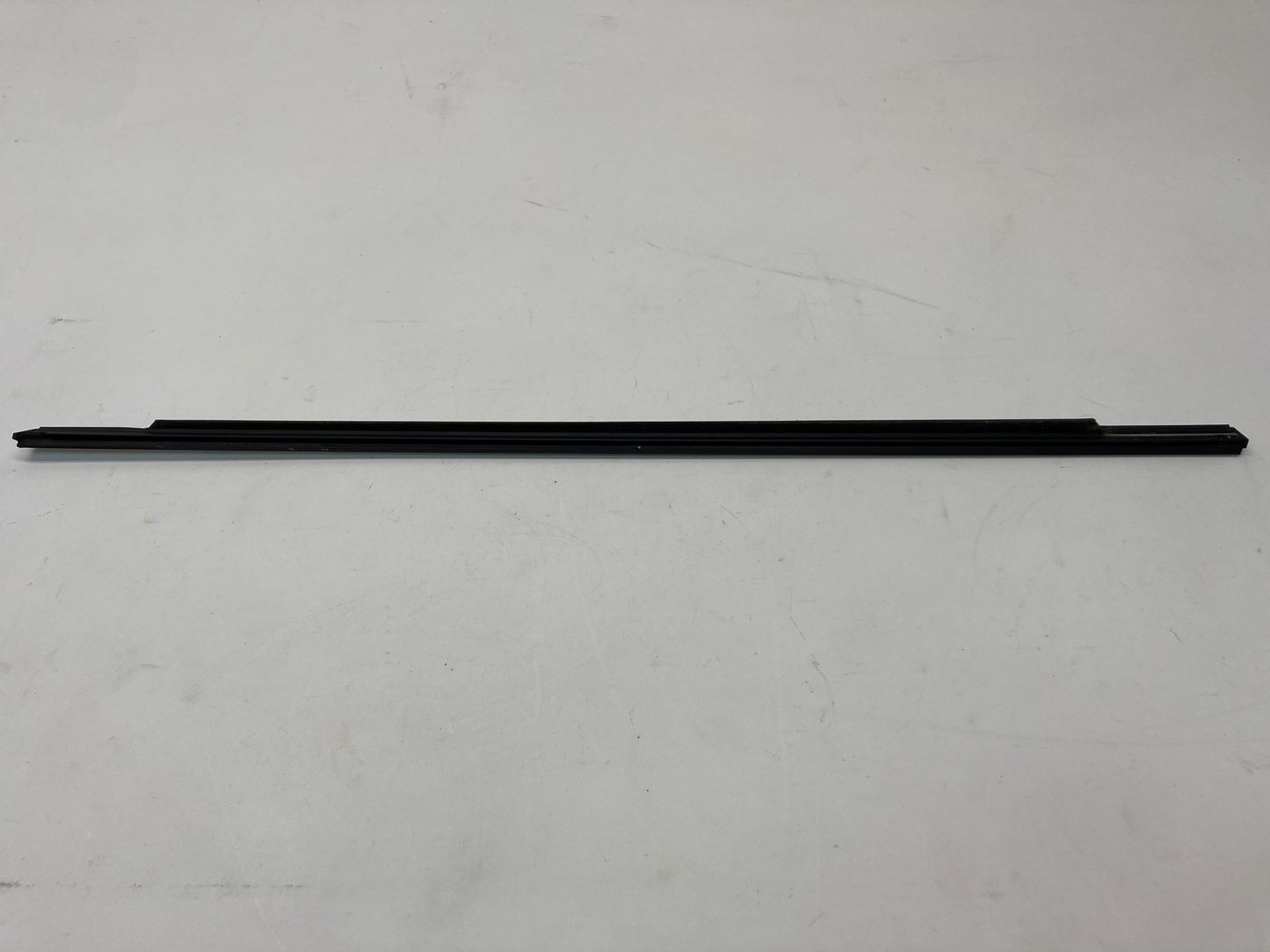Mini Countryman Left Rear Door Belt Line Trim Chrome 51359810469 11-16 R60