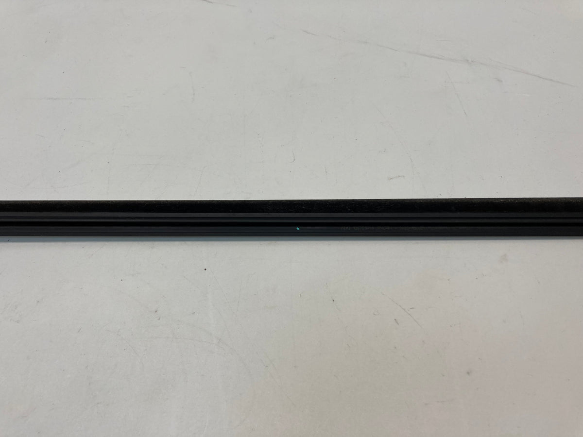 Mini Countryman Left Rear Door Belt Line Trim Chrome 51359810469 11-16 R60