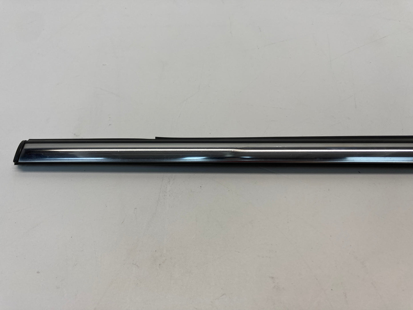 Mini Countryman Left Rear Door Belt Line Trim Chrome 51359810469 11-16 R60