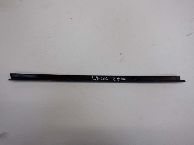 Mini Cooper Hatchback Left Column D Glass Trim 51367037401 02-06 R50 R53