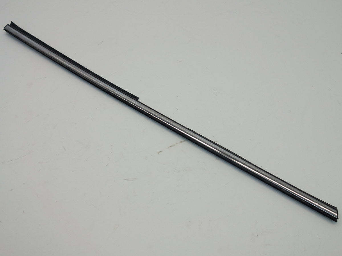 Mini Cooper Convertible Left Quarter Belt Line Trim Chrome 51367072931 05-08 R52