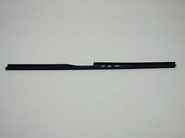Mini Cooper Convertible Left Quarter Belt Line Trim Chrome 51367072931 05-08 R52