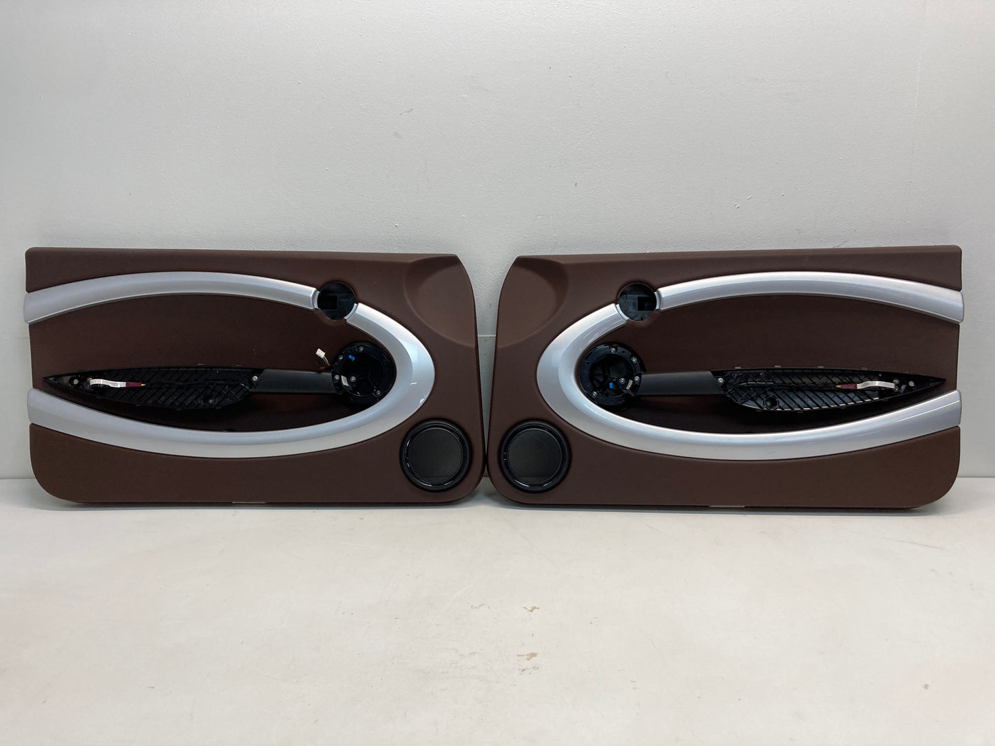 Mini Cooper Door Panels Hot Chocolate/Fluid Silver w/ Black Chrome Grille  07-15 R5x 441