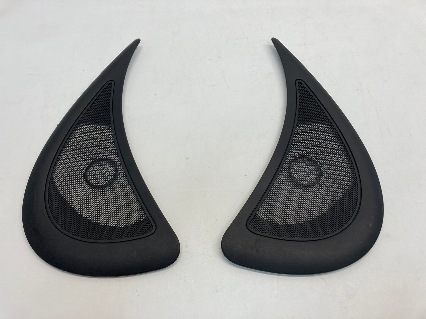 Mini Cooper Rear Lateral Panel Speaker Grilles 51432754987 51432754988 R56