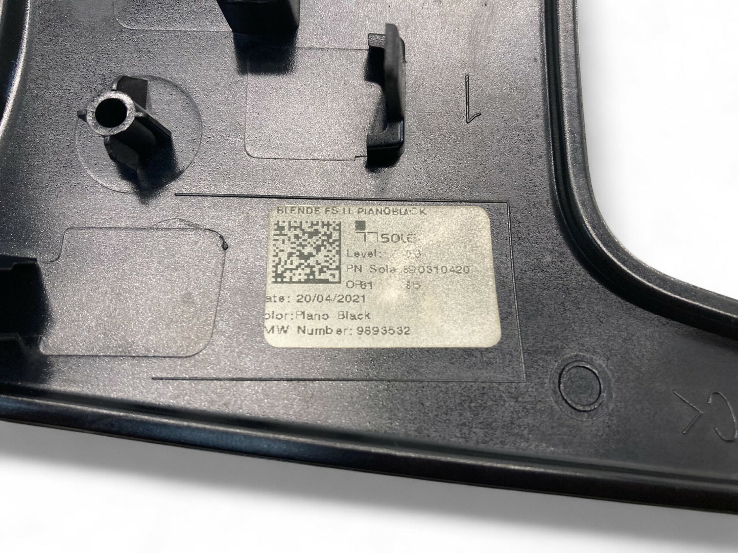 Mini Cooper Hatchback Piano Black Dash Trim Set with Illuminated Support F56 485