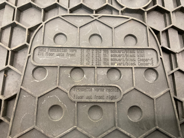 Mini Cooper All-Weather Rubber Front Floormats 51472243906 2007-2015 R5x 555