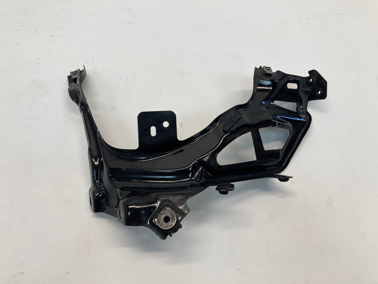Mini Cooper Right Headlight Mount Bracket 51647301600 F55 F56 F57
