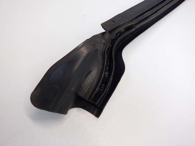 Mini Cooper Convertible Windshield Gasket Seal 51717072927 05-15 R52 R57