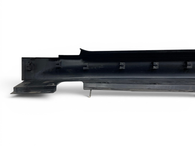 Mini Cooper Sidewalk Right Side Skirt Rocker Trim 51717124376 05-08 R52 549