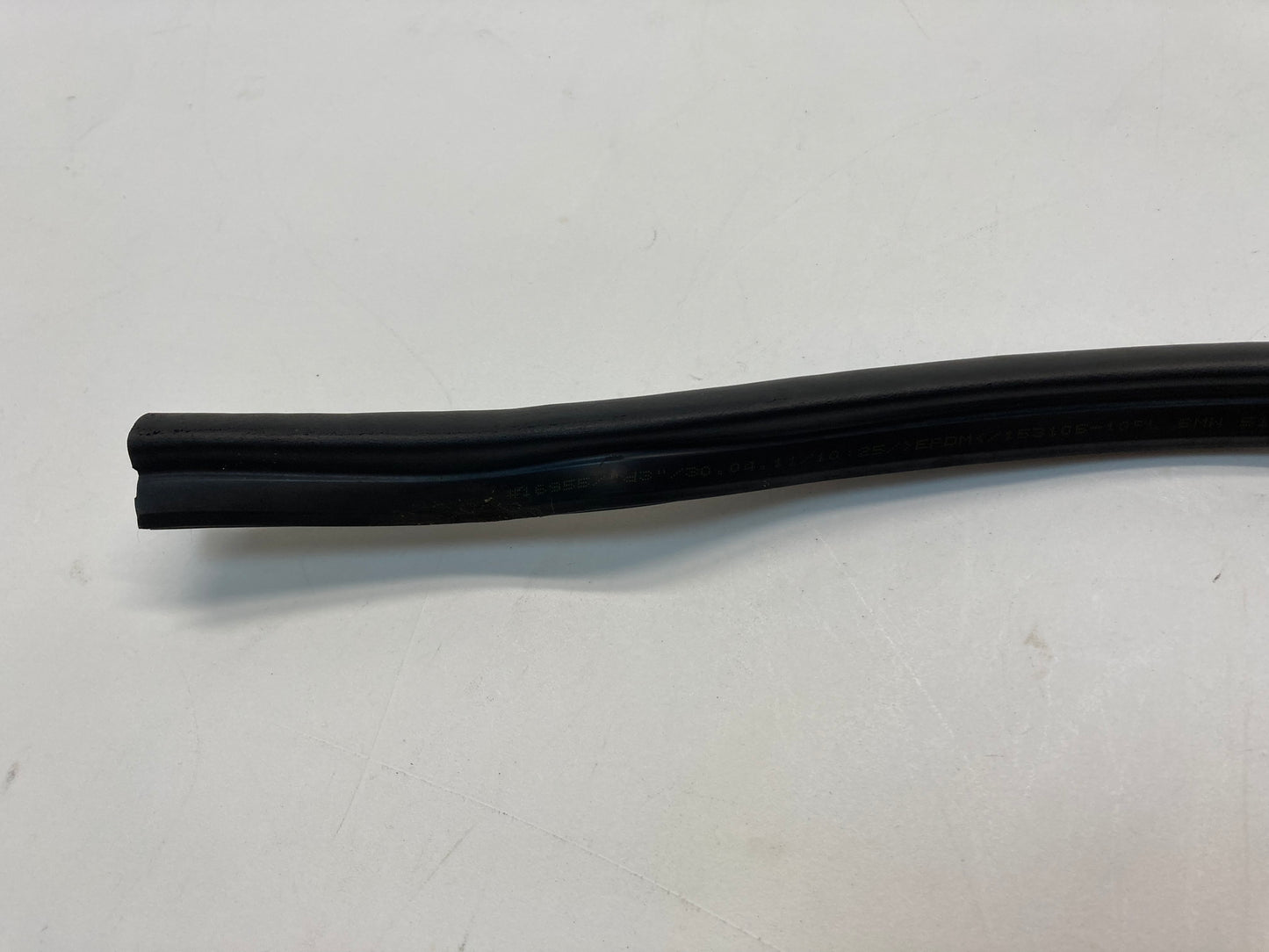 Mini Cooper Hood Cowl Seal Weatherstrip 51717148848 07-15 R5x