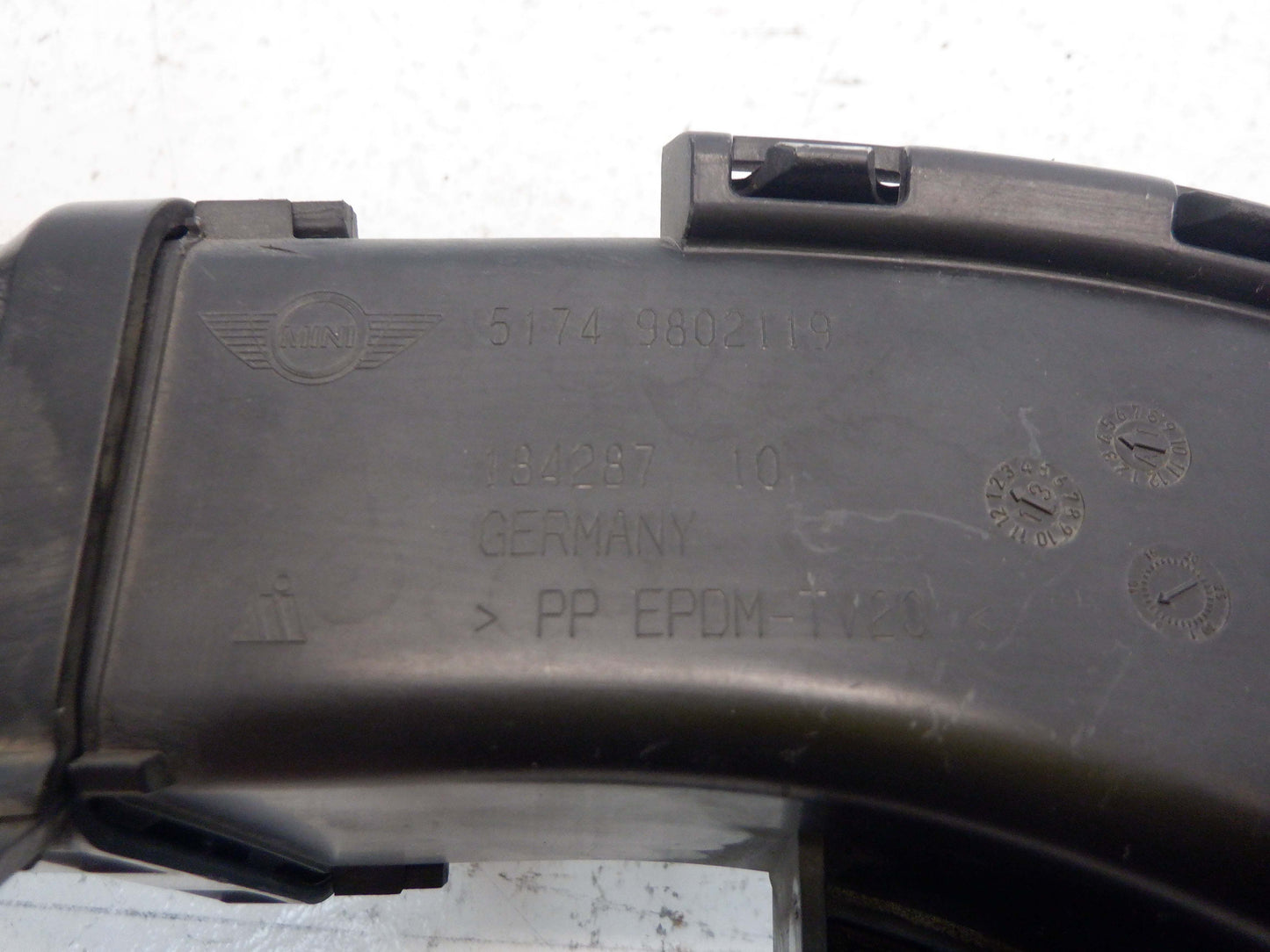 Mini Countryman Paceman Left Front Brake Duct 11-16 R60 R61