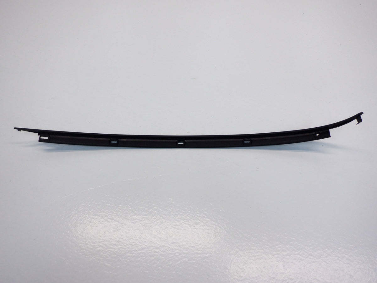 Mini Cooper Coupe Left Door Seal Mount 51762759201 12-15 R58