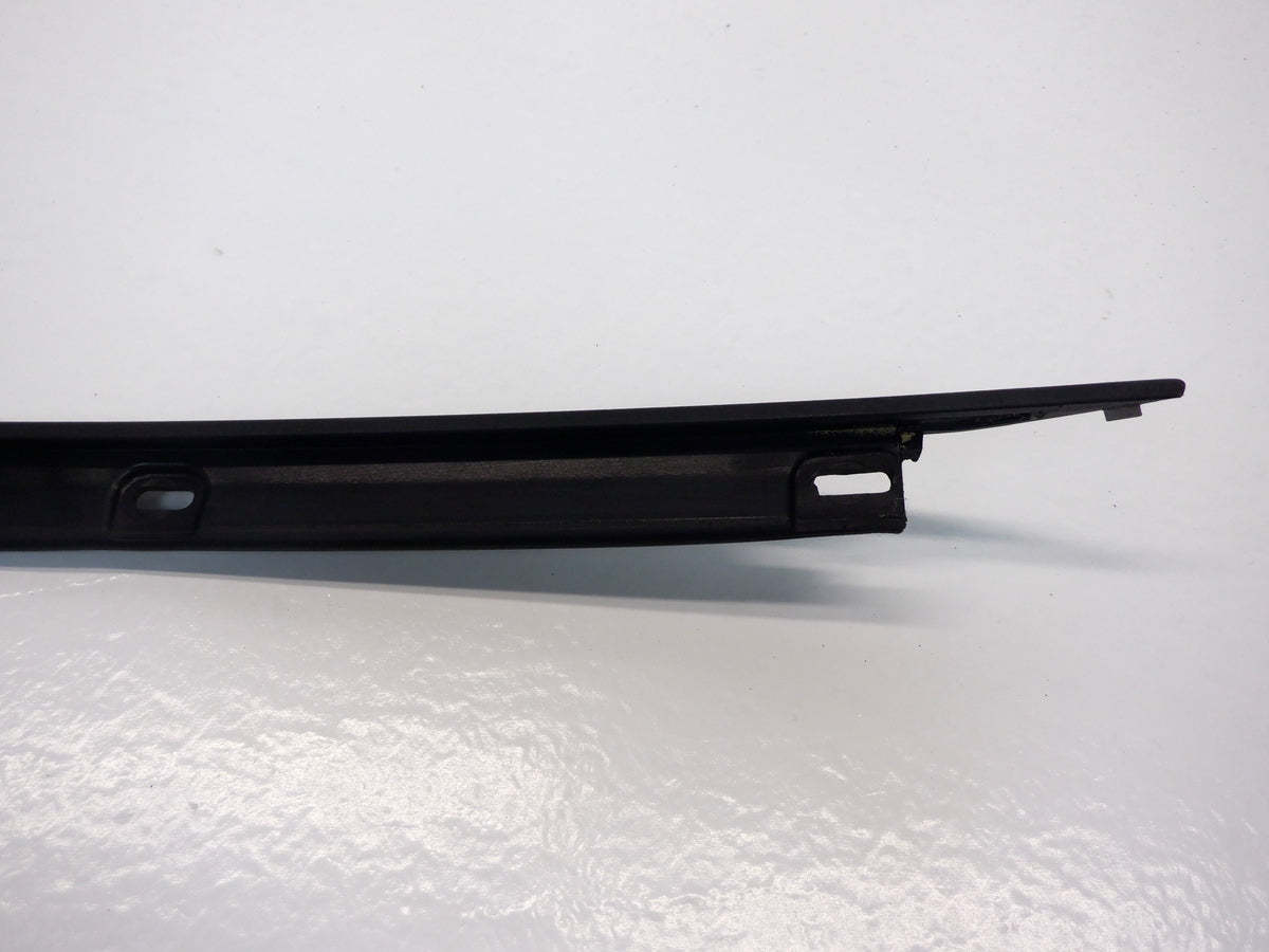 Mini Cooper Coupe Right Door Seal Mount 51762759202 2012-2015 R58