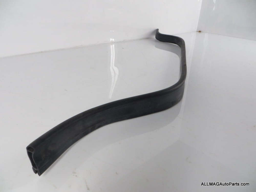 Mini Cooper Rear Engine Hood Seal Gasket 51767300560 F55 F56 F57
