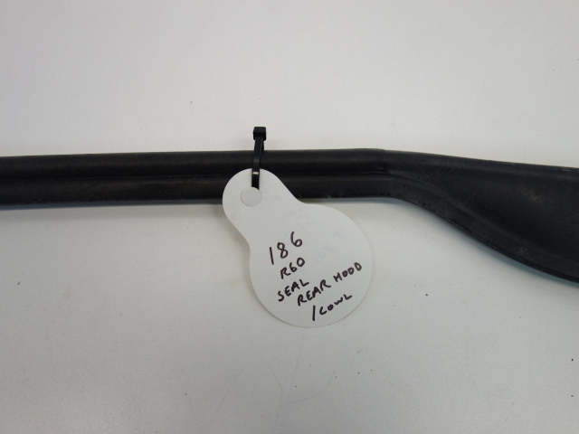 Mini Cooper Hood Rear Seal 51769801933 11-16 R60 R61