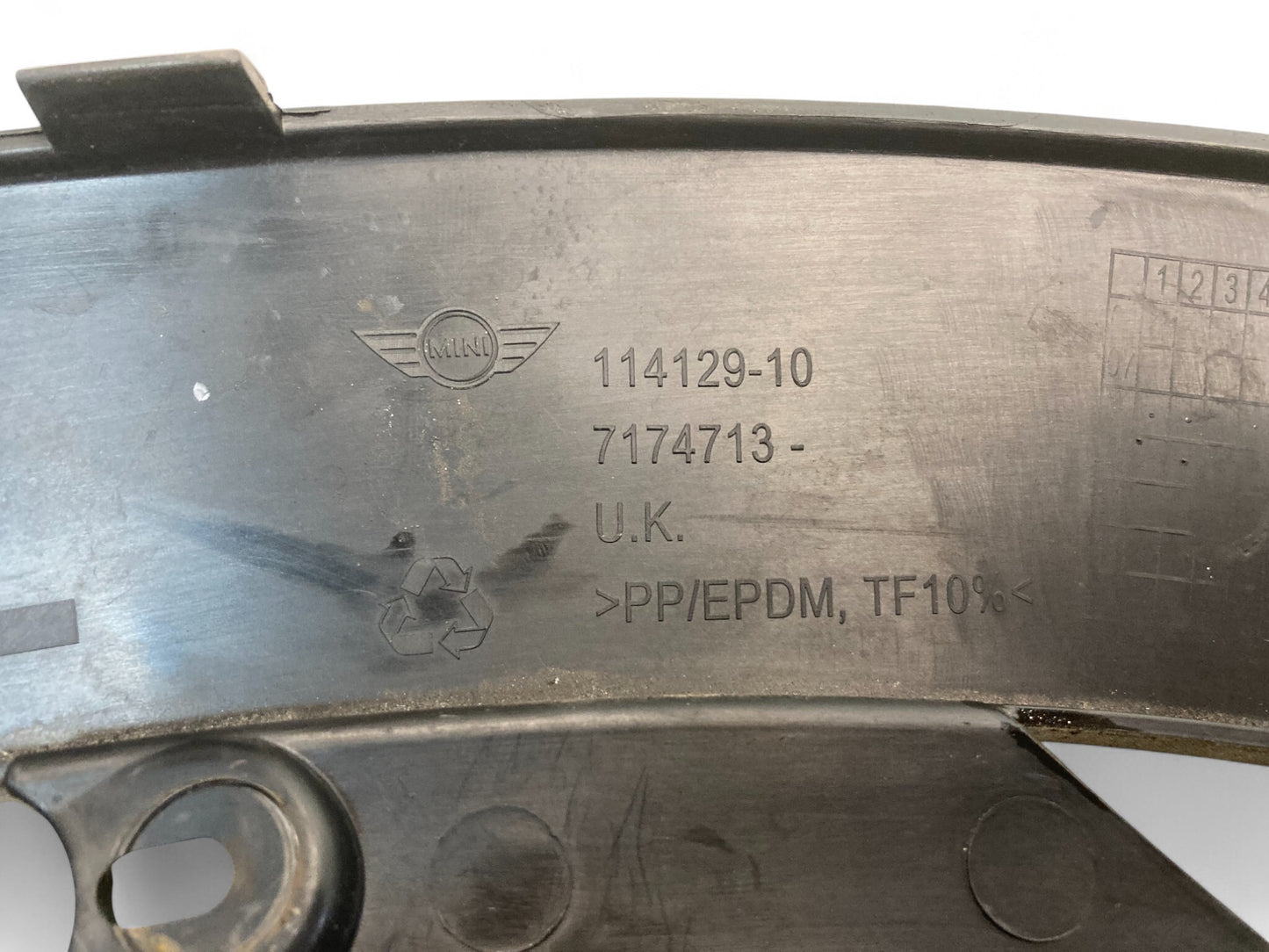 Mini Cooper Clubman Left Rear Wheel Arch Trim 51772753939 2008-2014 R55 520