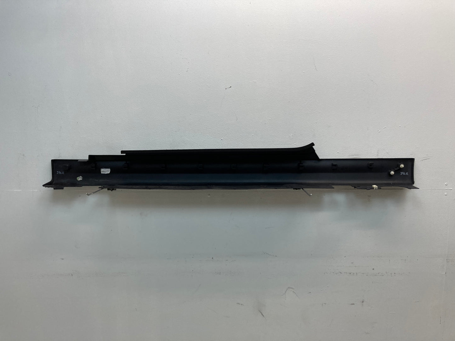 Mini Cooper S Right Side Skirt Trim 51775A3E756 14-21 F56 396