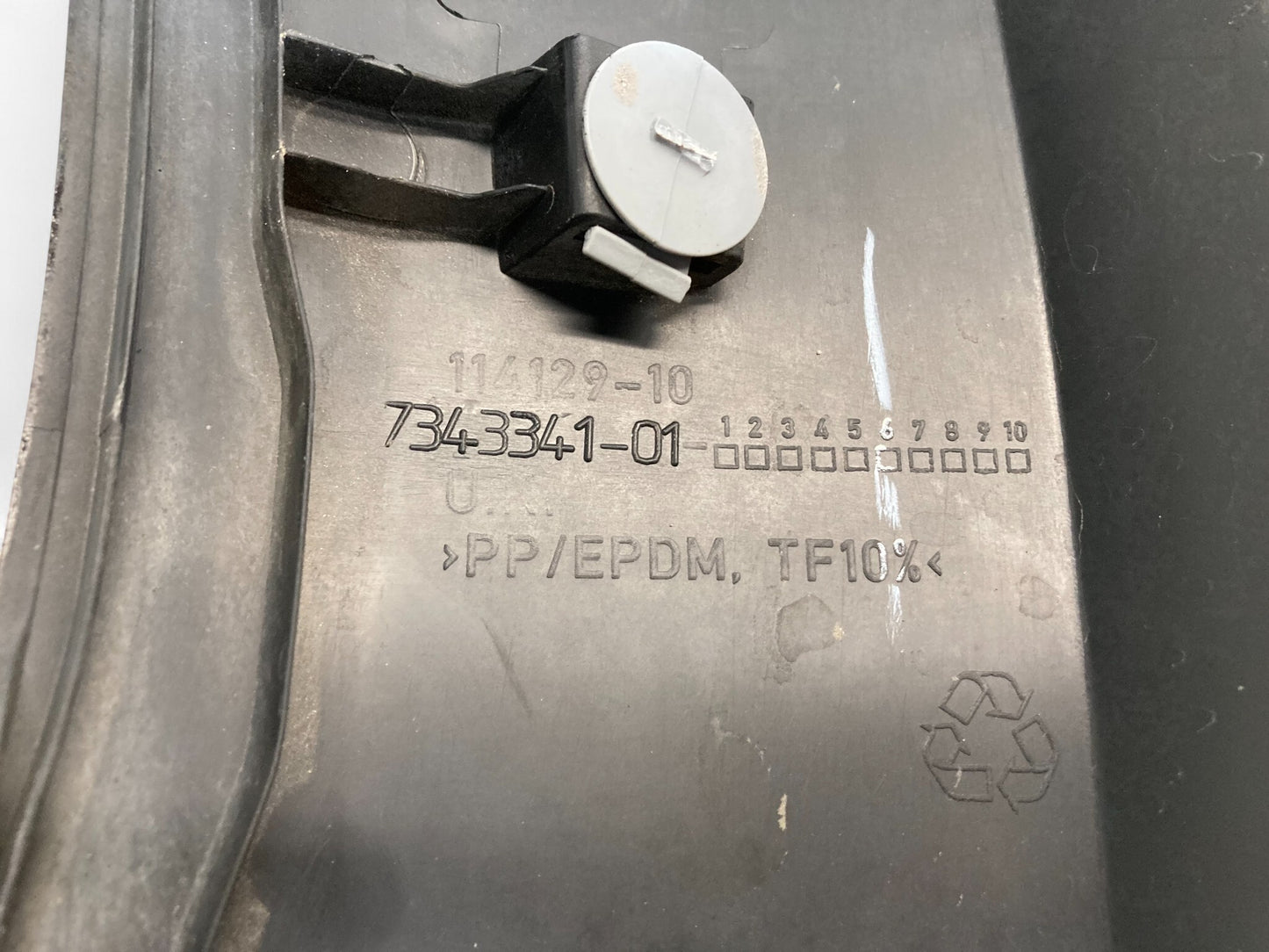 Mini Cooper Left Front Wheel Arch Trim 51777343341 2007-2015 R5x 517