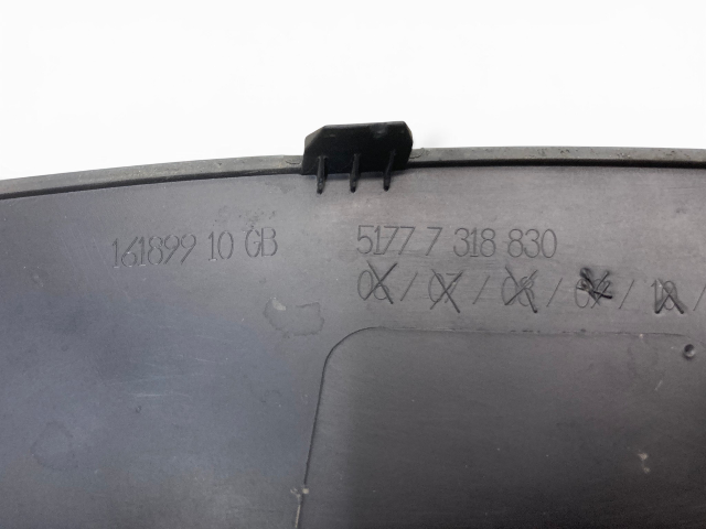 Mini Cooper 5-Door Right Rear Wheel Arch Trim 51777376880 15-21 F55 554