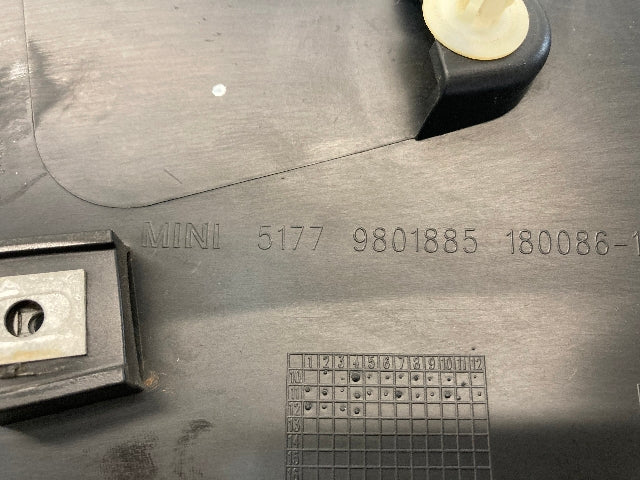 Mini Countryman Left Rear Fender Wheel Arch Trim 51779801885 2011-2016 R60 226