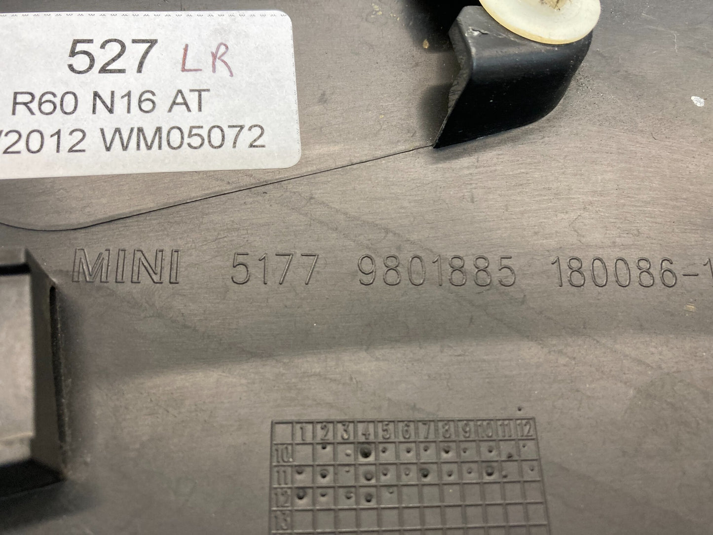 Mini Countryman Left Rear Fender Wheel Arch Trim 51779801885 2011-2016 R60 527