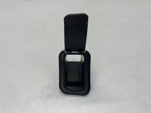 Mini Cooper Left Rear Seat Restraint Isofix Cover 52207043173 02-08 R50 R52 R53