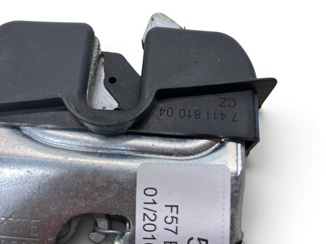 Mini Cooper Convertible Right Rear Seat Lock Latch 52207411810 16-25 F57 F67