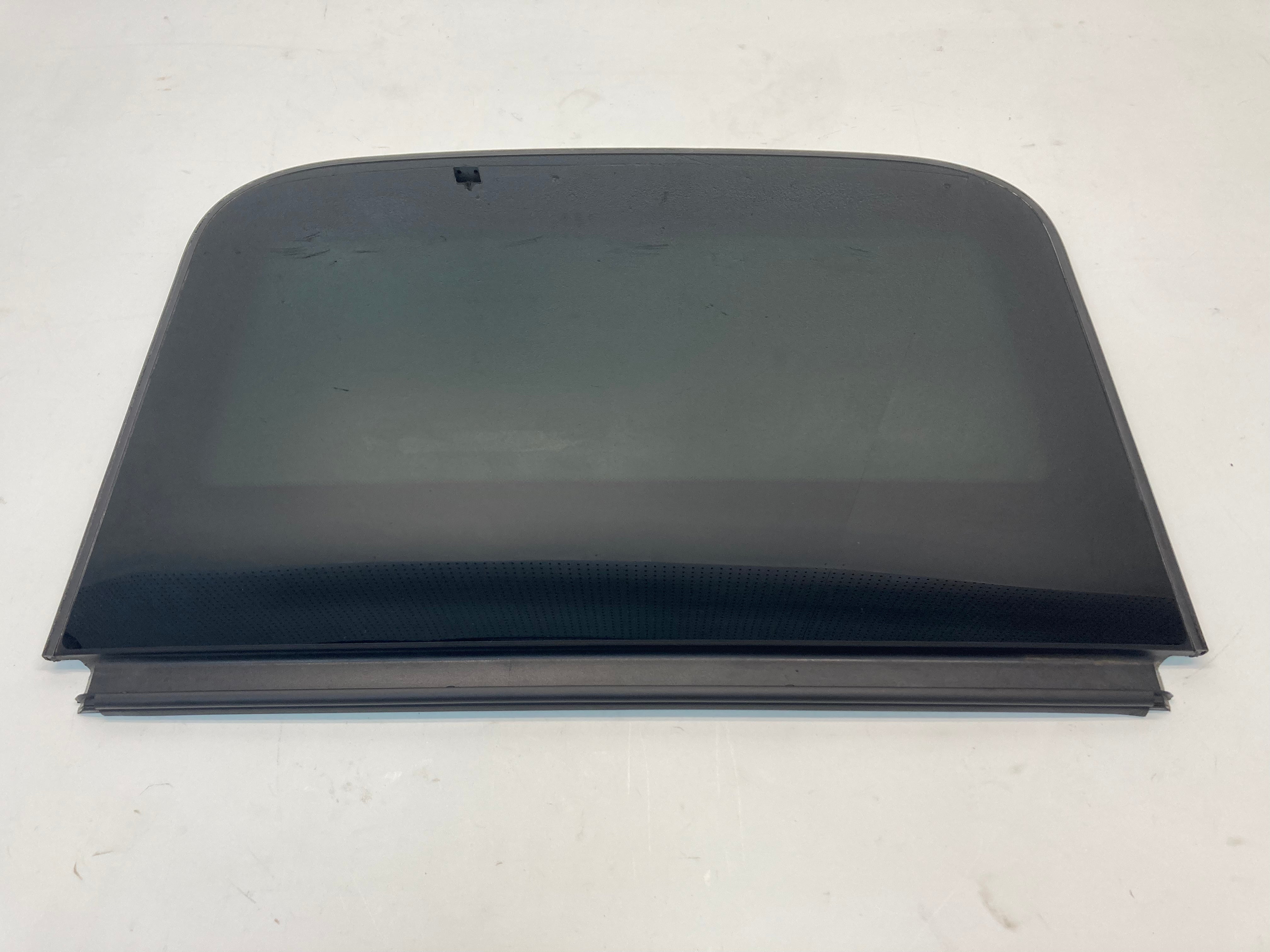 Mini Paceman Rear Window Mini Paceman Rear Sunroof Glass 54109809399 13-16 R61 – ALLMAG Auto Parts