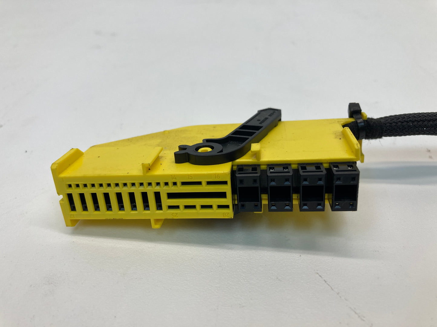 Mini Cooper Front Seat Wire Harness Connector Pair F54 F55 F56